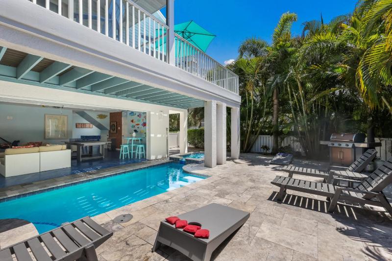 Meant to Be - 1 Block to Beach! North End! Pool & SpaLoaded Game Room by Anna Maria Life - image 30