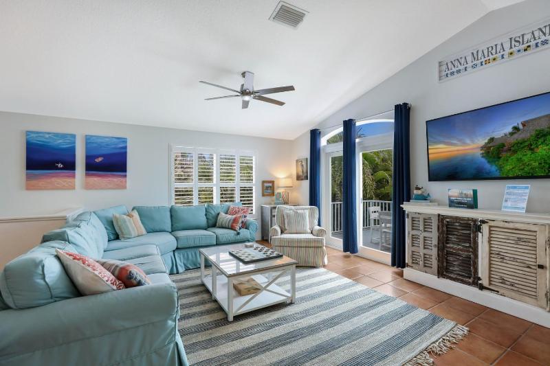 Meant to Be - 1 Block to Beach! North End! Pool & SpaLoaded Game Room by Anna Maria Life - image 6