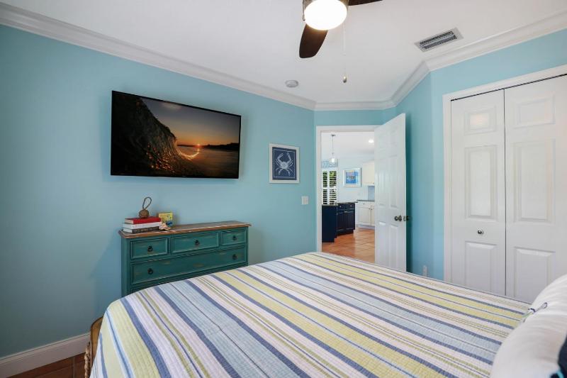 Meant to Be - 1 Block to Beach! North End! Pool & SpaLoaded Game Room by Anna Maria Life - image 39