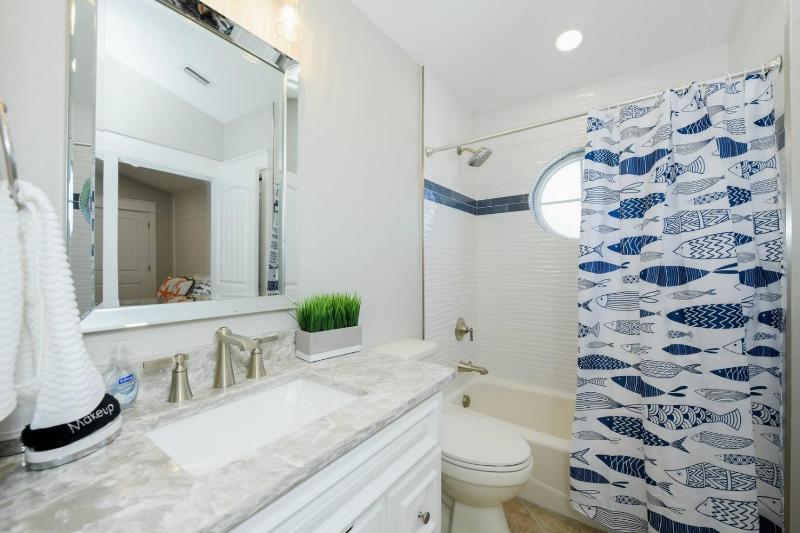 My Grand Floridian - Canal Front Dock Pool Games by Anna Maria Life Vacation Rentals - image 43