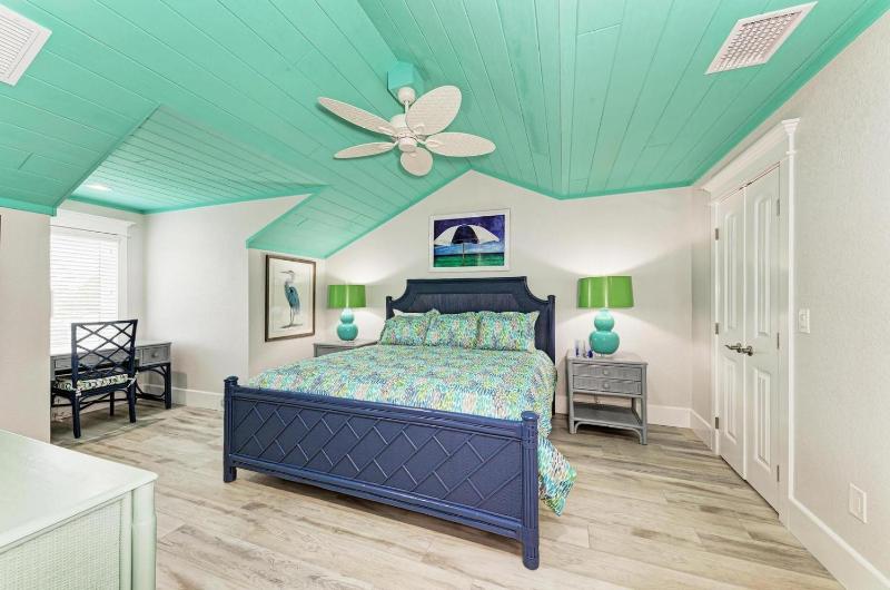No R-Egrets - 1 Block to Beach! Pool Game Room by Anna Maria Life Vacation Rentals - image 6