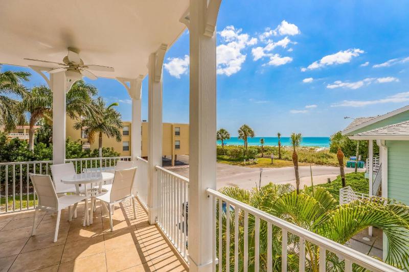 Oceanside Oasis - 50 Steps to Beach! Gulf Views! Pool Spa by Anna Maria Life Vacation Rentals - image 7
