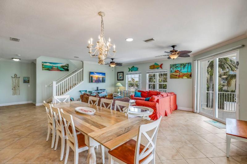 Oceanside Oasis - 50 Steps to Beach! Gulf Views! Pool Spa by Anna Maria Life Vacation Rentals - image 26