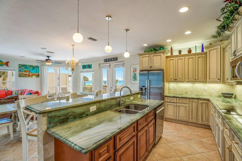 Oceanside Oasis - 50 Steps to Beach! Gulf Views! Pool Spa by Anna Maria Life Vacation Rentals - image 39