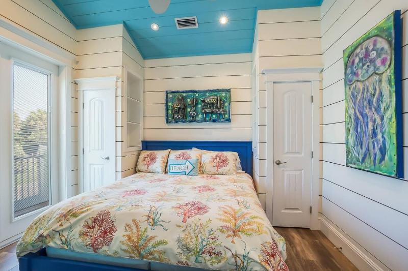 Pineapple Cay - Pool & Spa by Anna Maria Life Vacation Rentals - image 25