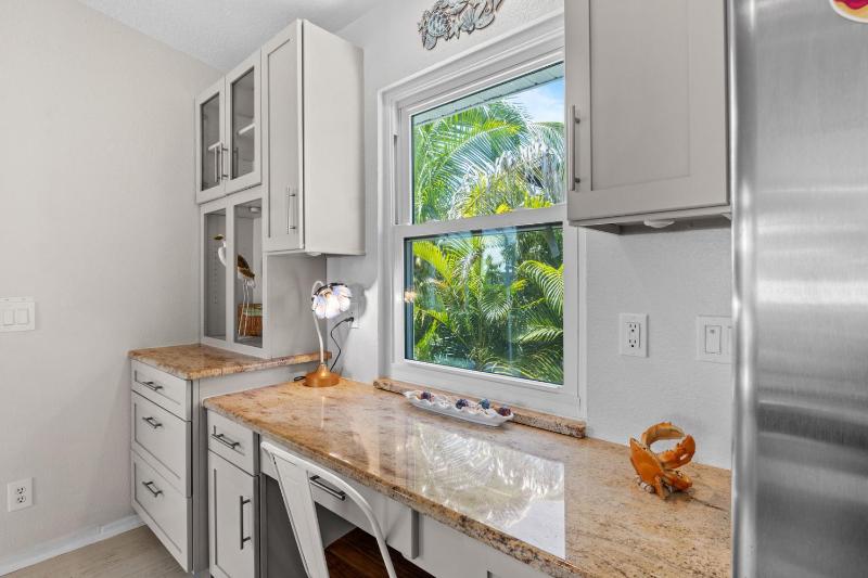 Rainbow Reef - Close to Bean Point Pool Game Room by Anna Maria Life Vacation Rentals - image 27