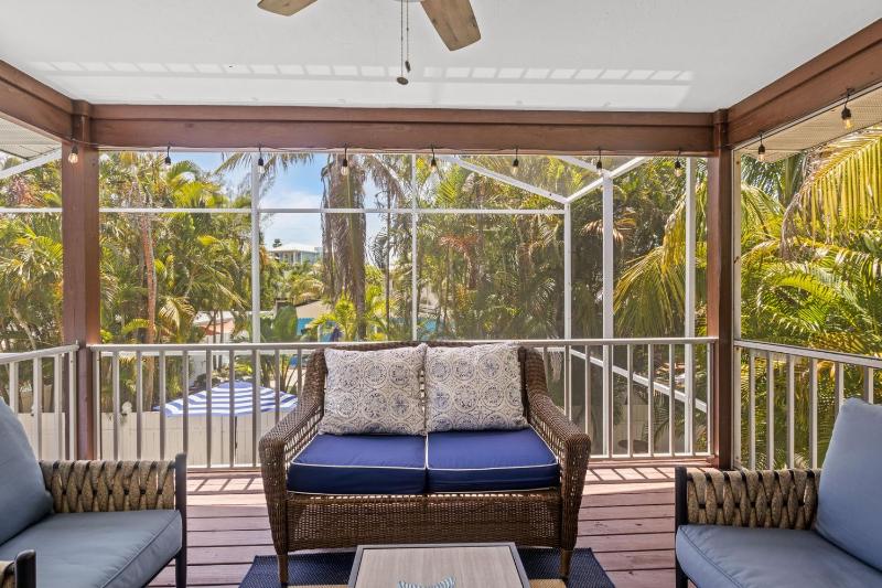 Rainbow Reef - Close to Bean Point Pool Game Room by Anna Maria Life Vacation Rentals - image 6