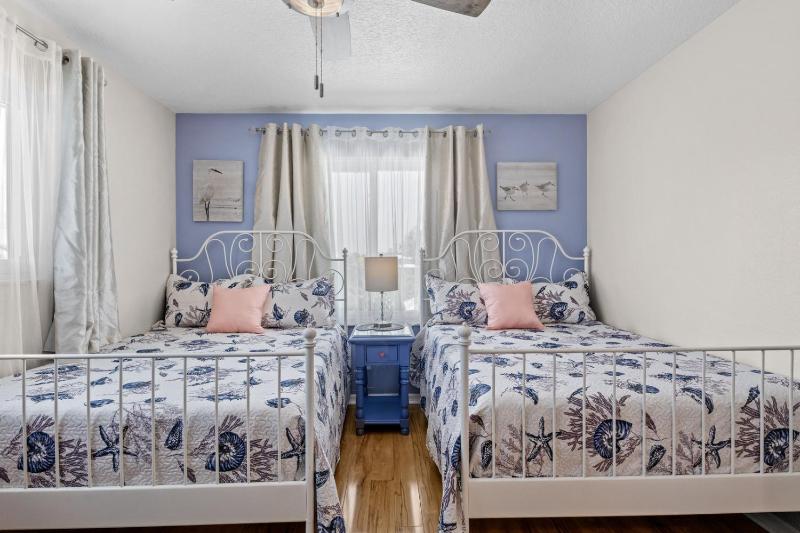 Rainbow Reef - Close to Bean Point Pool Game Room by Anna Maria Life Vacation Rentals - image 23