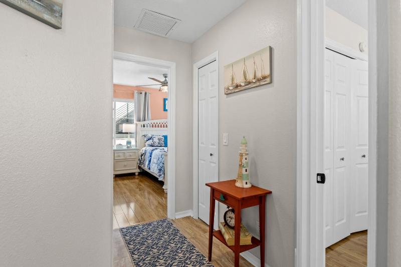 Rainbow Reef - Close to Bean Point Pool Game Room by Anna Maria Life Vacation Rentals - image 5