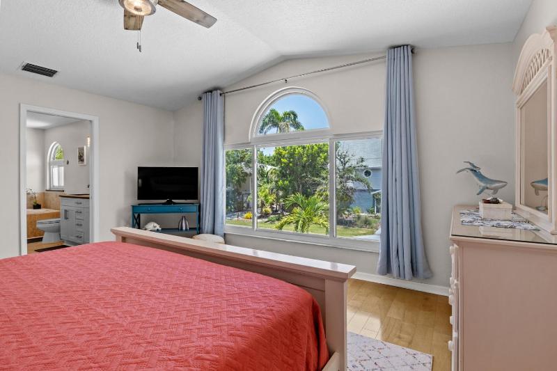 Rainbow Reef - Close to Bean Point Pool Game Room by Anna Maria Life Vacation Rentals - image 28
