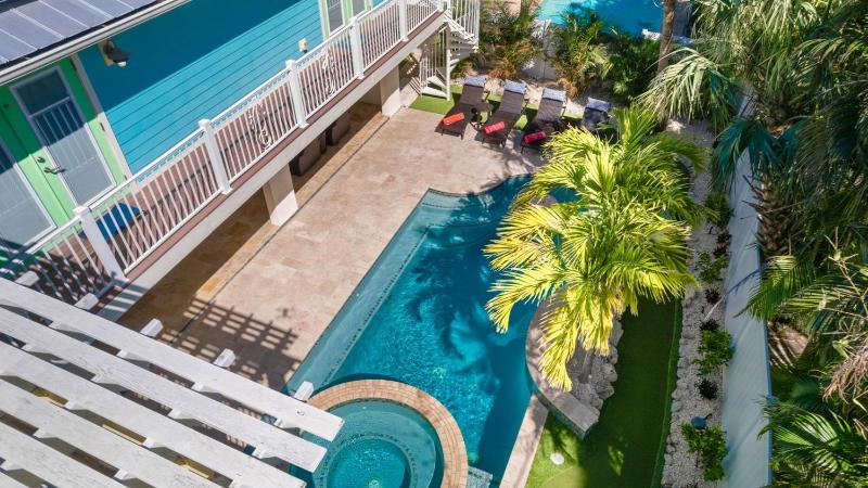 Octopus Cottage bay Anna Maria Life Vacation Rentals - image 9