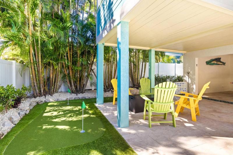 Octopus Cottage bay Anna Maria Life Vacation Rentals - image 18