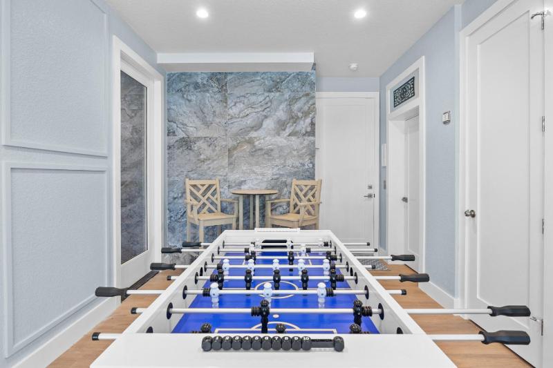 Salt Dreams - 1 Block to Beach! Pool Spa Games Rooftop Deck by Anna Maria Life Vacation Rentals - image 25