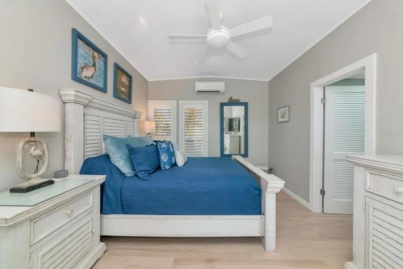 Salt & Soul - Bayfront Boat Dock Large Pool Spa by Anna Maria Life Vacation Rentals - image 22
