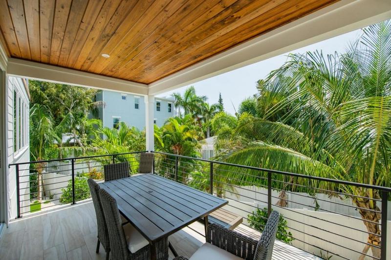 Sentimental Sunset - Pool & Spa Near Bean Point & Pine! by Anna Maria Life Vacation Rentals - image 34