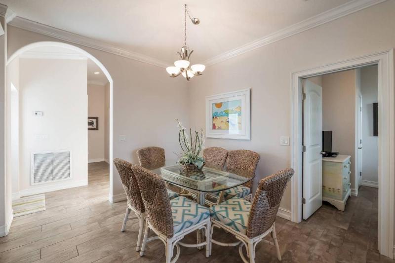 Surfs Up - 2 Blocks to Beach! Private Pool & Spa! by Anna Maria Life Vacation Rentals - image 26
