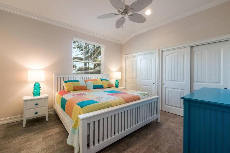 Surfs Up - 2 Blocks to Beach! Private Pool & Spa! by Anna Maria Life Vacation Rentals - image 21