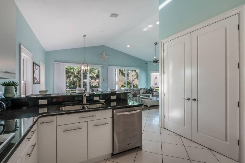 Tipsy Turtle - 2 Houses to Beach Pool by Anna Maria Life Vacation Rentals - image 3