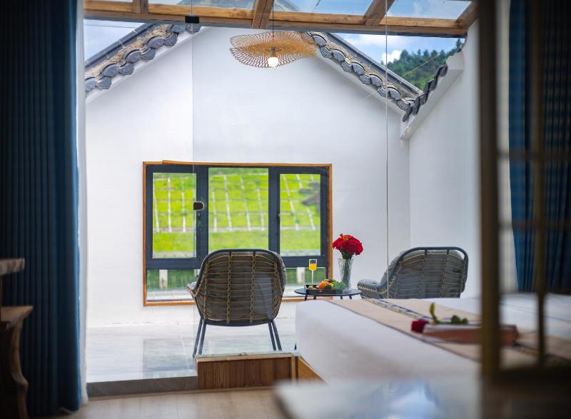 Zhangjiajie峰邻樵舍Villa Hotel 2KM from National Forest Park200Meters from Romentic show - image 6
