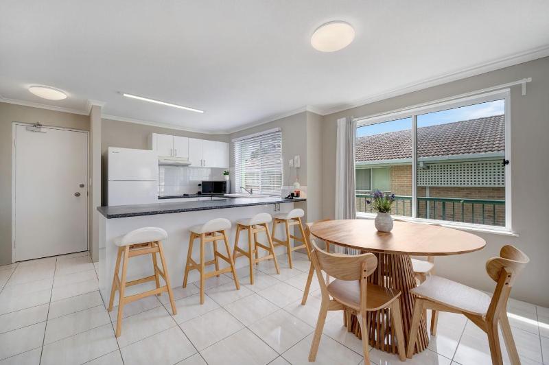 Seychelle unit 5 Kings Beach - image 15