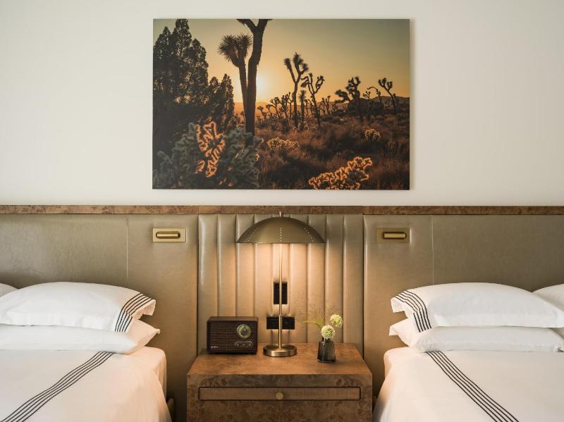 Thompson Palm Springs By Hyatt - image 41