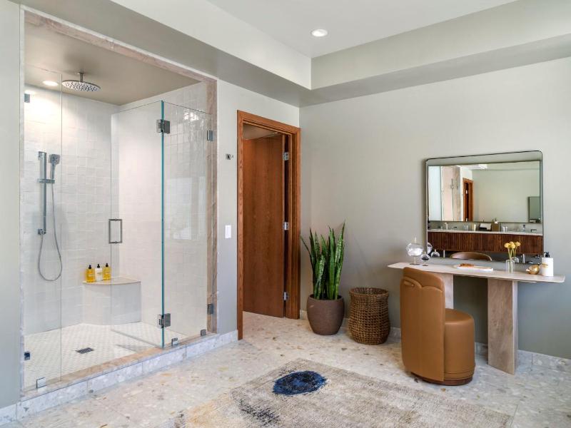 Thompson Palm Springs By Hyatt - image 39