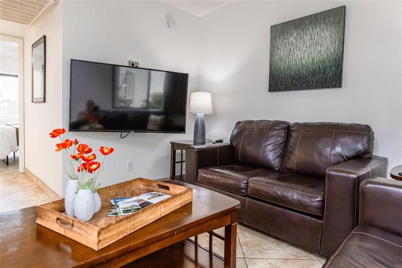 Fully Furnished 1BR Suite-Prime Location 110 - image 13