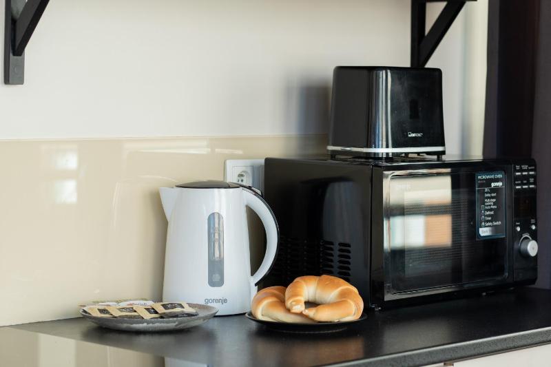 Funkcjonalne Apartamenty Blisko Zamku Książąt Pomorskich w Szczecinie by Noclegi Renters - image 21