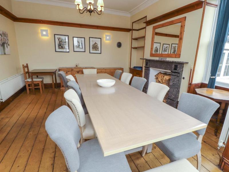 1 Park Road - image 34