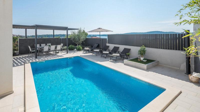 Villa Freya by Villas Guide - image 8