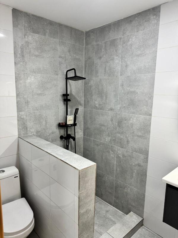 Relaxing Entire 2-Bedroom Apartment - image 7