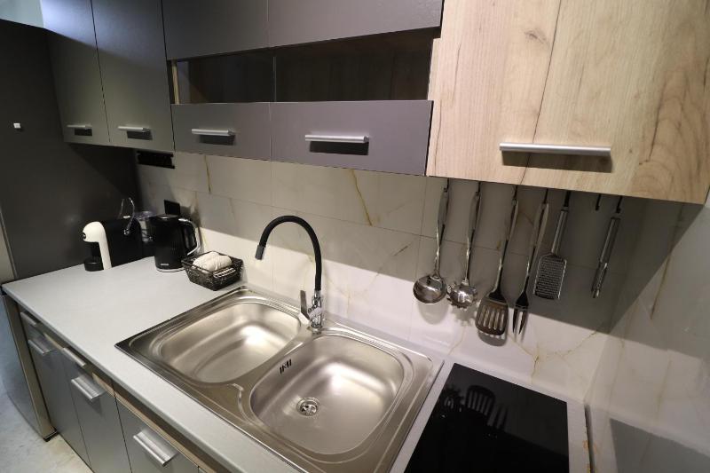 TIA Studio Apartment Lelcaj - image 16