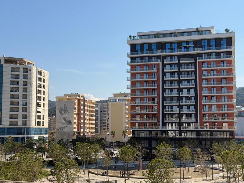 In Heart of Vlora right in the City Center Apartment with 2 Bedrroms with Sea View - image 13