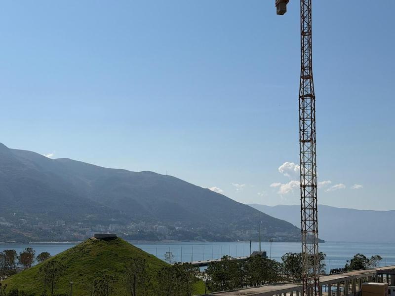 In Heart of Vlora right in the City Center Apartment with 2 Bedrroms with Sea View - image 12