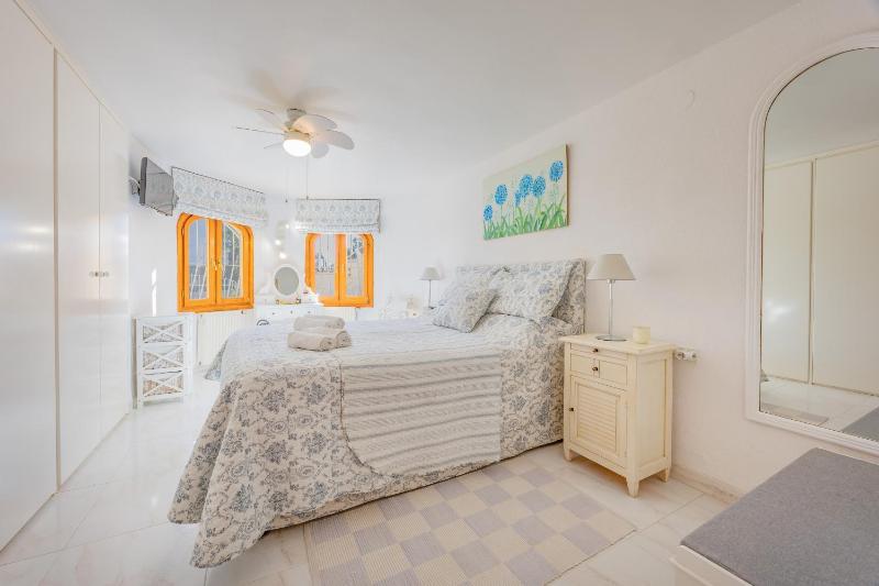 Villa Hermosa - PlusHolidays - image 9