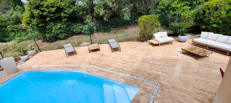 House 5p with garden and pool aircon - image 2