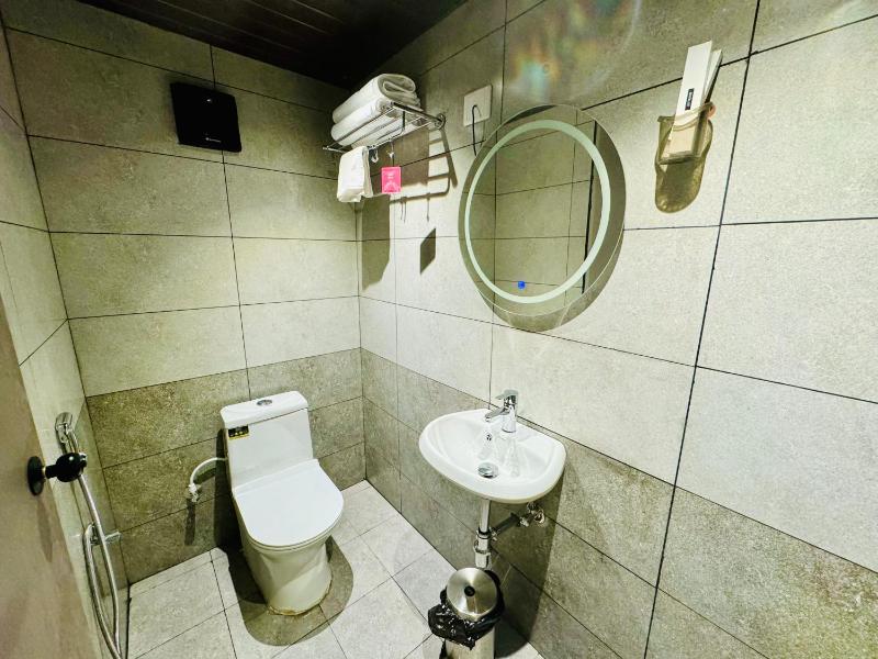 TJH Mountain View 4 bhk Villa - Family Haven! - image 9