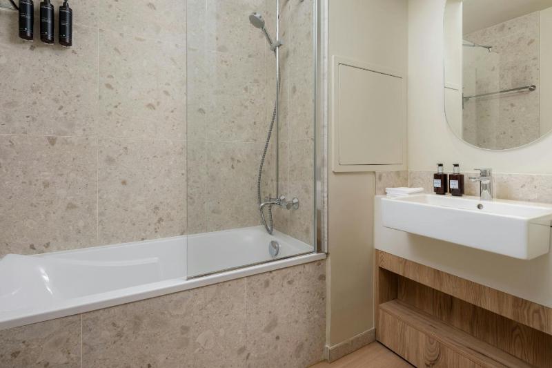 Residence Inn by Marriott Lille - image 12