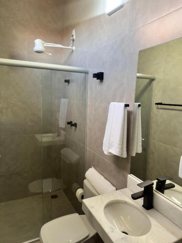 B Hotel 888 hotéis - Próximo a Rodoviária e Praça Sete - image 2