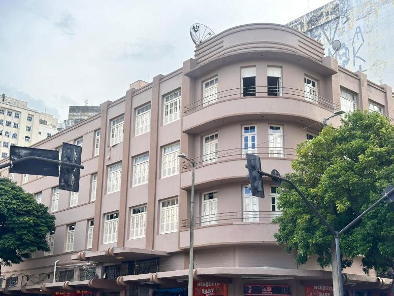 B Hotel 888 hotéis - Próximo a Rodoviária e Praça Sete - image 31