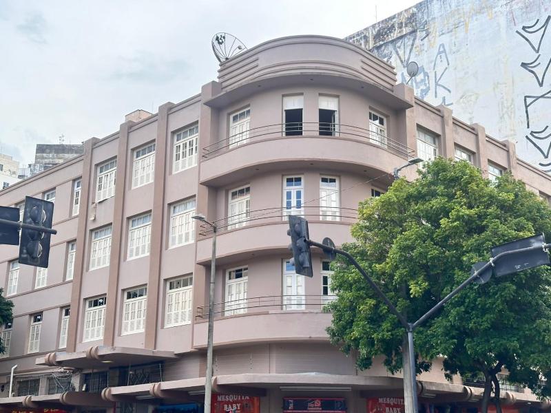 B Hotel 888 hotéis - Próximo a Rodoviária e Praça Sete - image 28