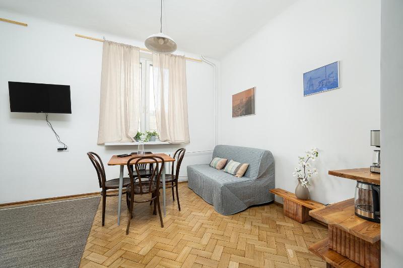 RentPlanet - Studio przy Placu Zbawiciela - image 8