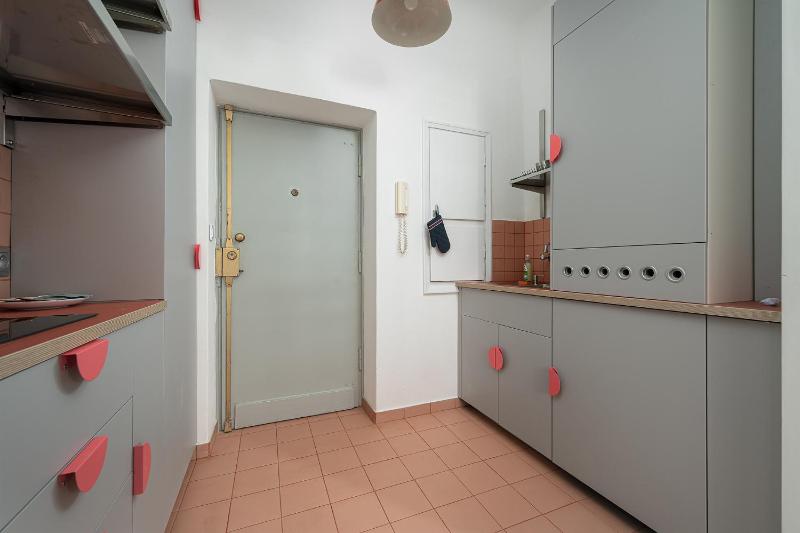 RentPlanet - Studio przy Placu Zbawiciela - image 4