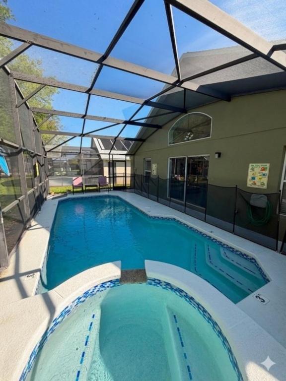 Private Pool Close to Disney Lg HmSlps 8 villa - image 47