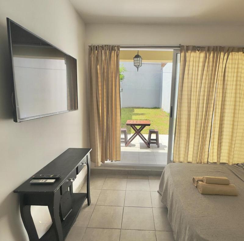 Lovely apartment with a patio - Hermoso departamento con patio - image 16