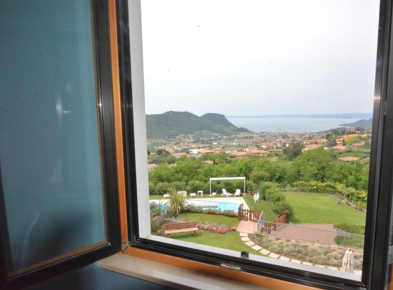 Apartment Montegolo Four With Pool And Lake View - image 25