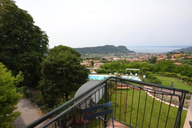 Apartment Montegolo Four With Pool And Lake View - image 27