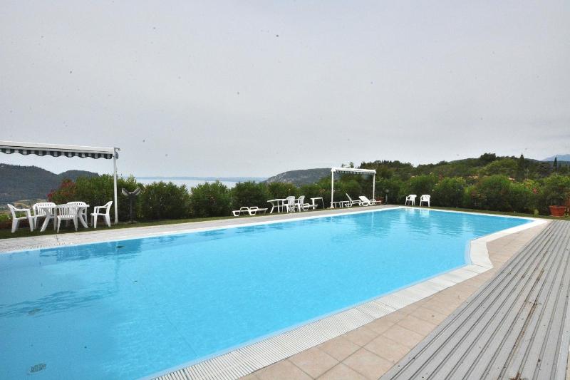 Apartment Montegolo Four With Pool And Lake View - image 28