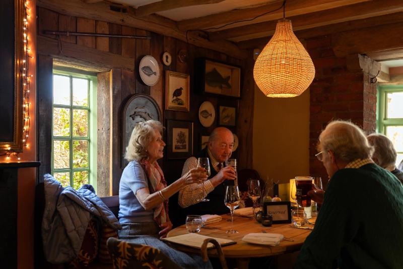 The White Hart - image 22