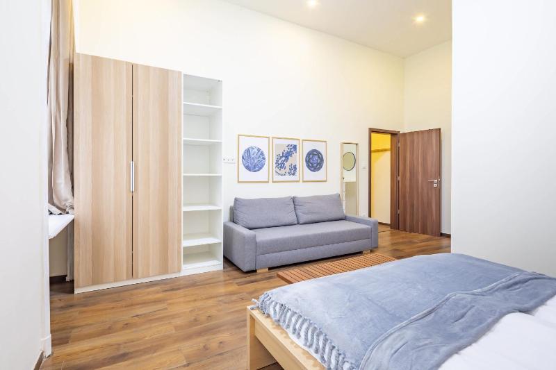 Central - New - Large - image 15
